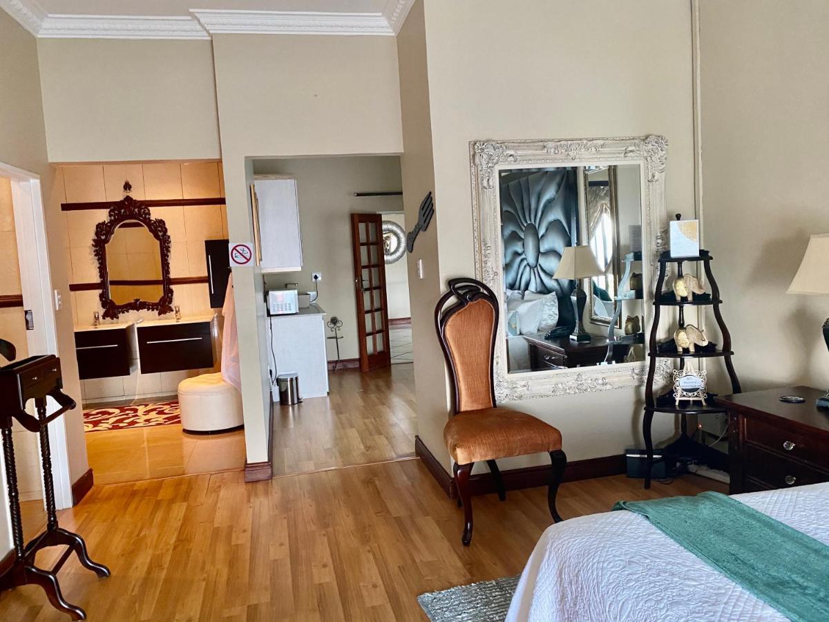 Re-Union Vacations Hotel Хартбееспоорт Екстериор снимка