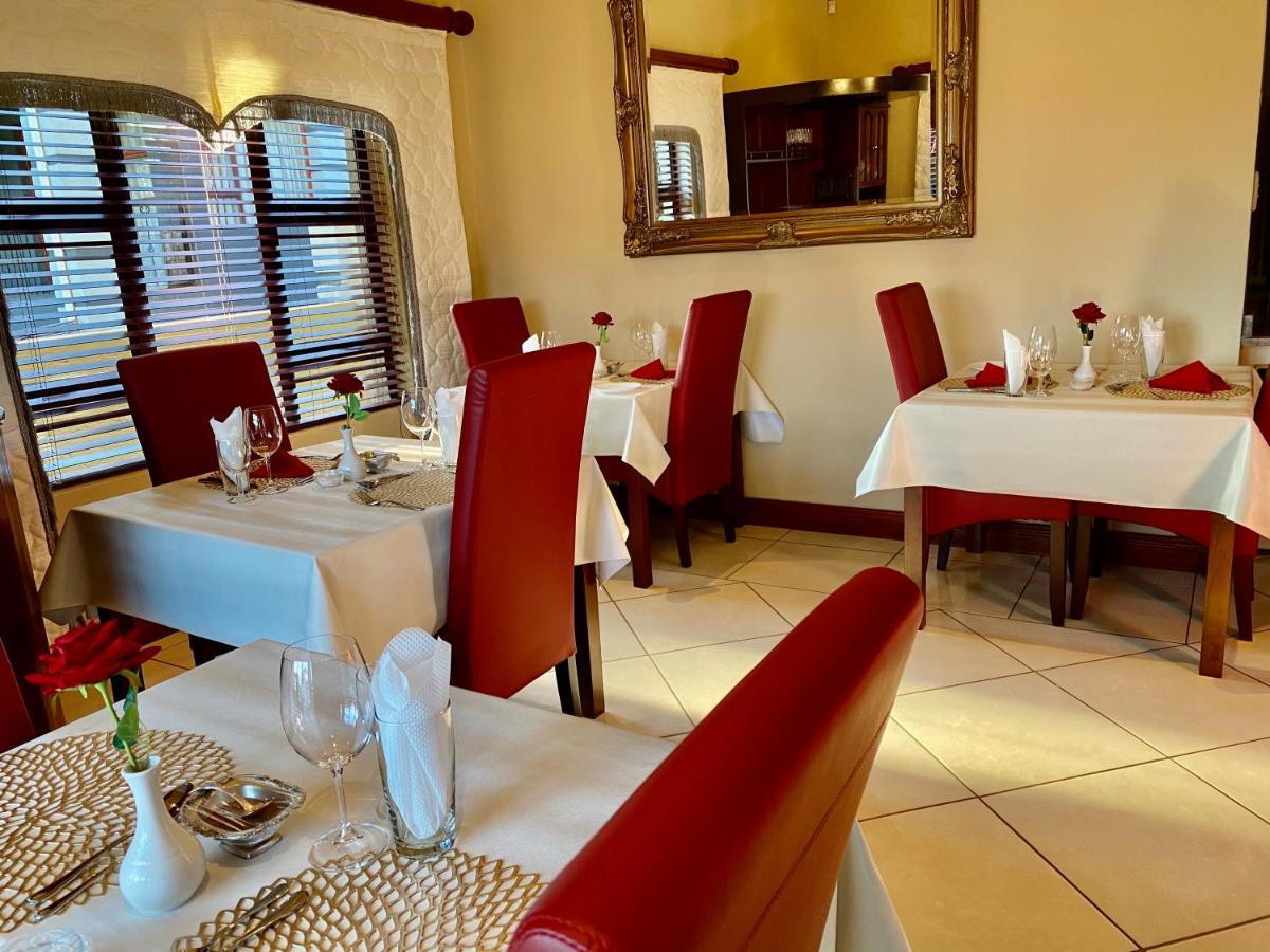 Re-Union Vacations Hotel Хартбееспоорт Екстериор снимка
